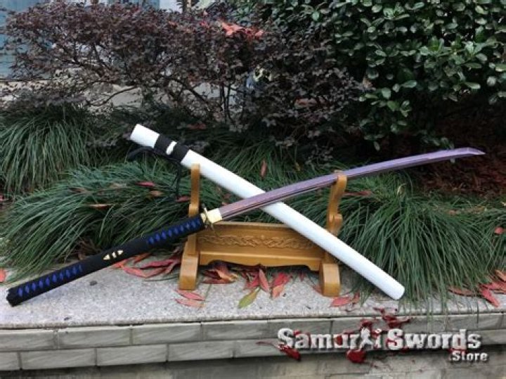 What is a Nagamaki sword?
