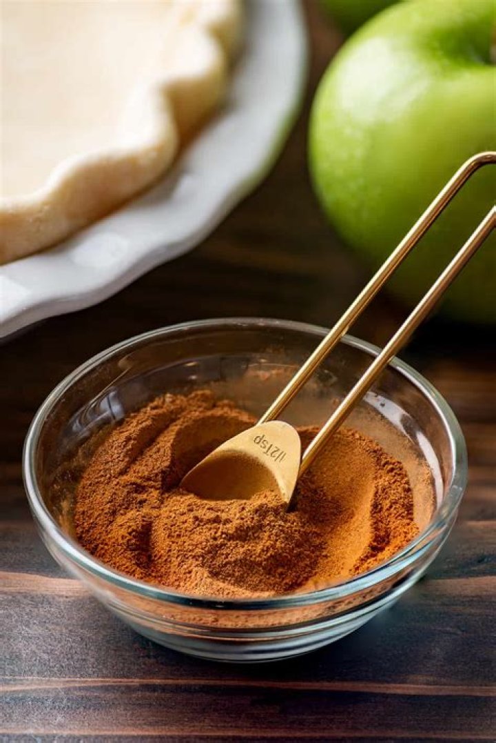 What is apple pie spice made of?