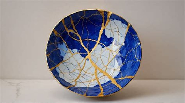 What is kintsugi Urushi?