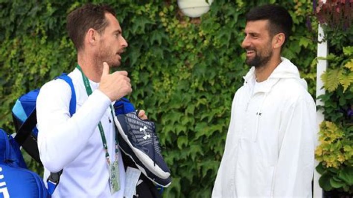 What is logo on Djokovic coach?