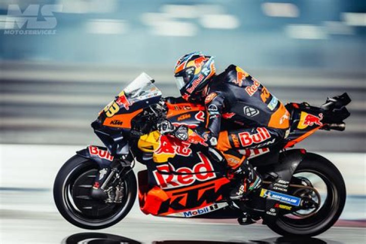 What is low side in Motogp?