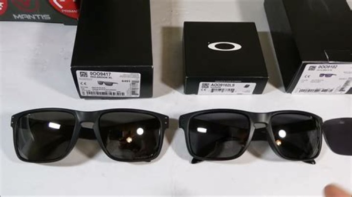 What is Oakley Black iridium?