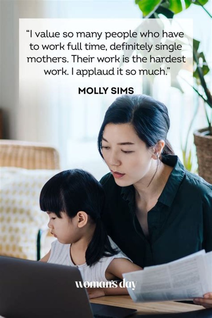 What is single mom quotes?