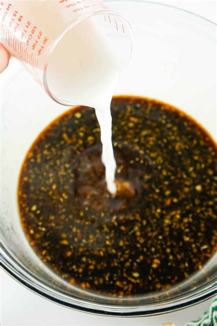 What is teppanyaki sauce made of?