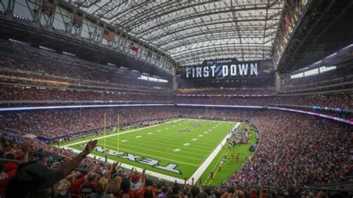 What is the capacity of NRG Stadium?