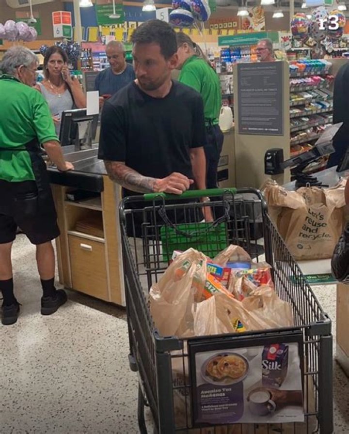 What is the conveyor belt thing at grocery store called?