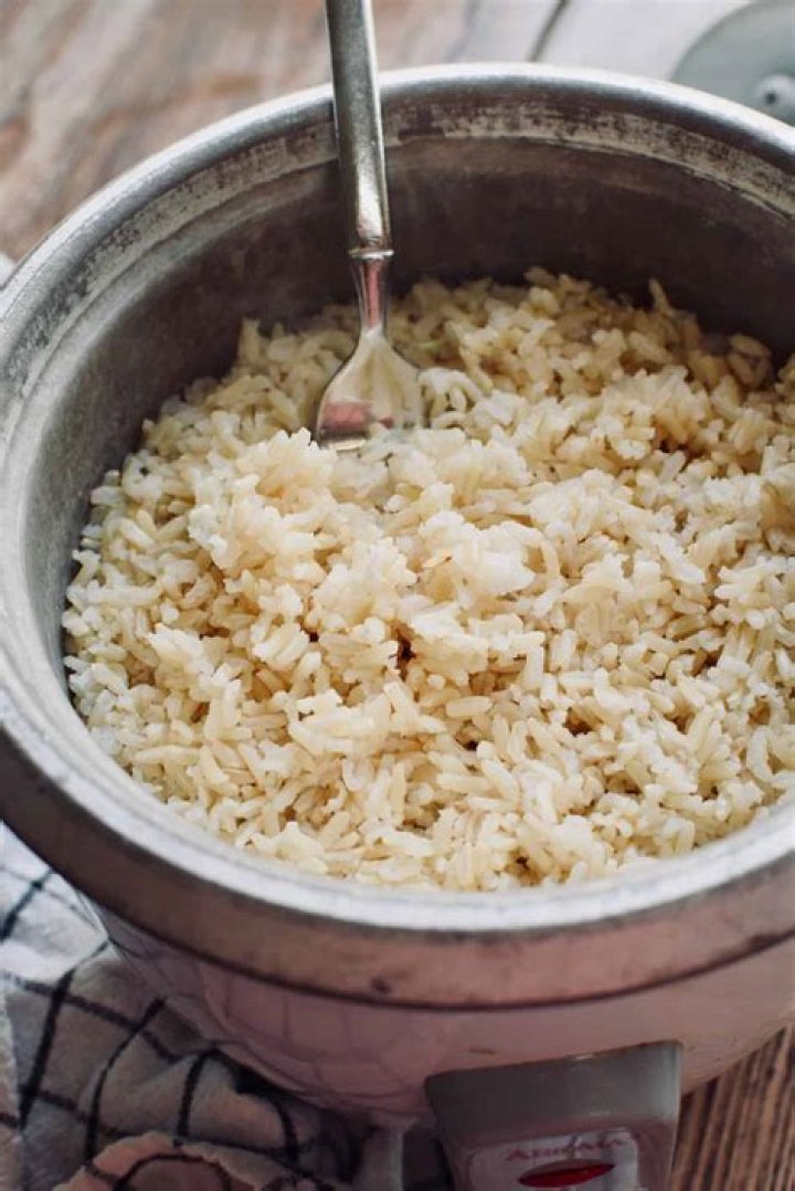 What is the cooking ratio for jasmine rice?