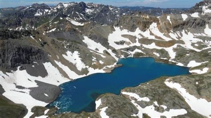 What is the elevation of Columbine Lake?