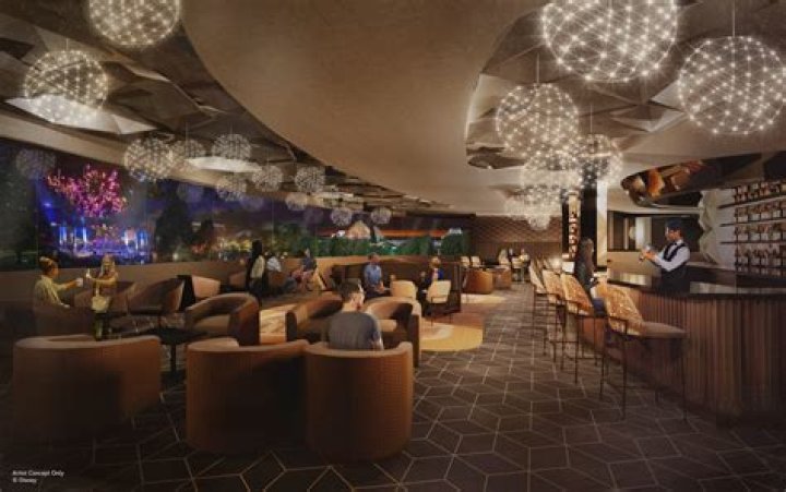 What is the GM Lounge in Epcot?