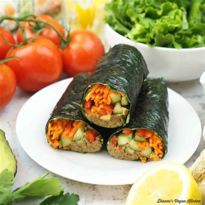 What is the green thing that wraps sushi?