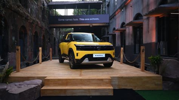 What is the price of Tata XL?
