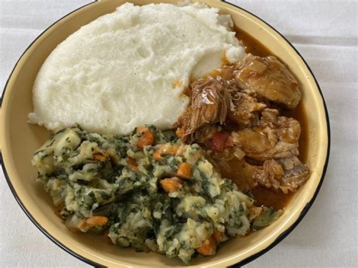 What is the traditional food of Idoma?