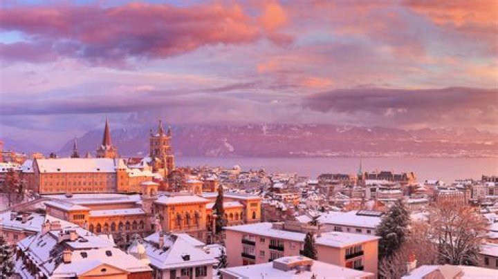 What is there to do in Lausanne in the winter?