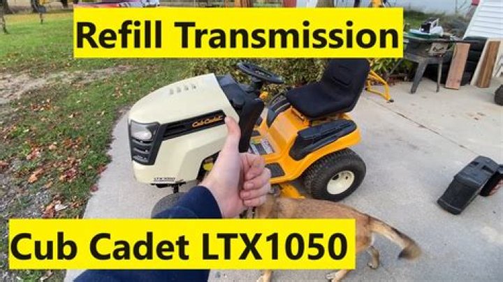 What kind of oil does a Cub Cadet LTX 1050?