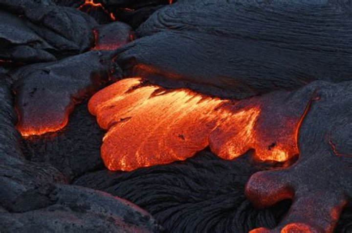 What level does lava burst?
