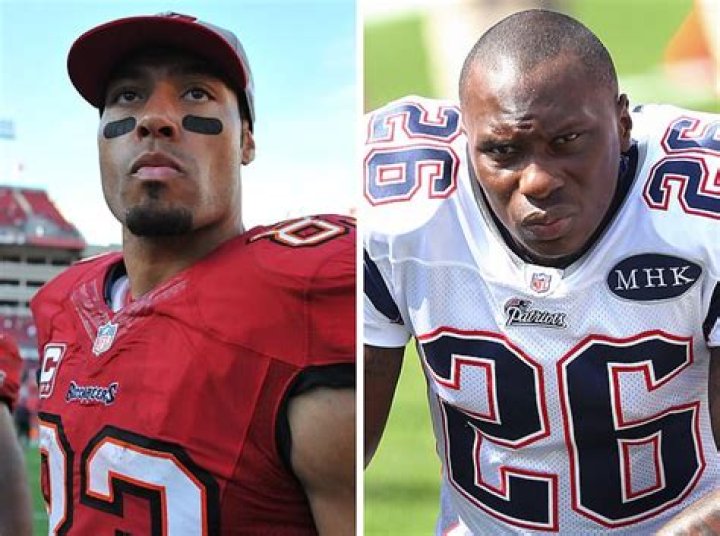 What percentage of NFL players played Pop Warner?