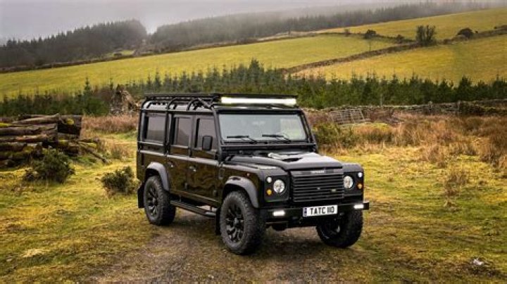 What Range Rover is in Spectre?
