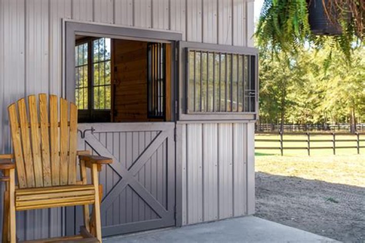 What size are horse Dutch doors?