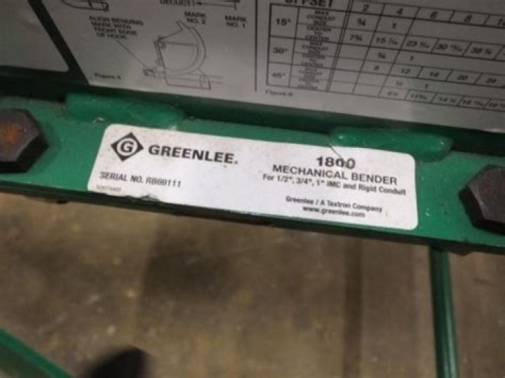 What size of conduit will the Greenlee 1800 Bend?