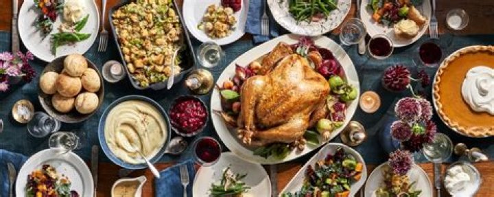What Thanksgiving foods can be prepared ahead of time?