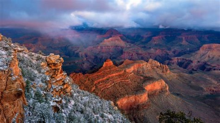 What time does the shuttle start in Grand Canyon?