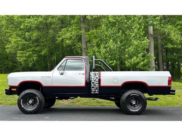 What transmission is in a 1991 Dodge Cummins?