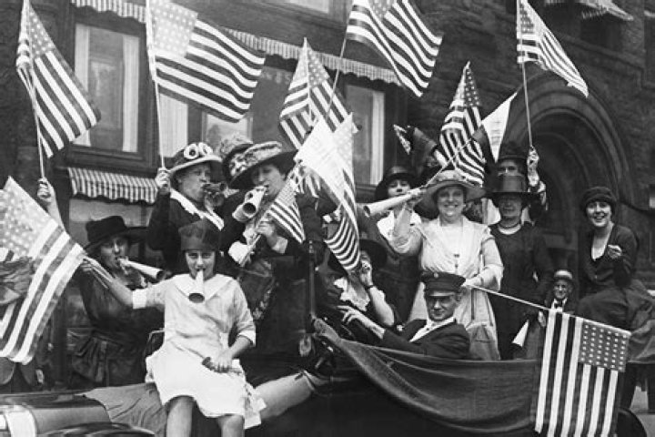 What was happening in the 1920s in America?