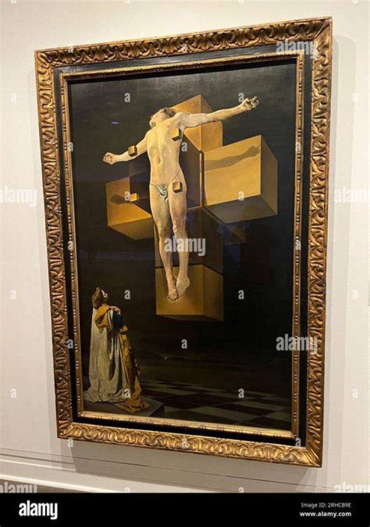 When did Dali paint the crucifixion?