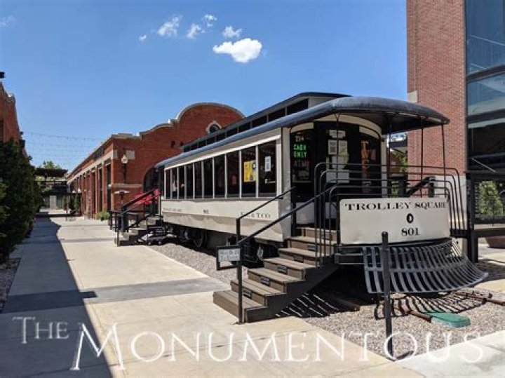 When did the Old Spaghetti Factory open in Trolley Square?