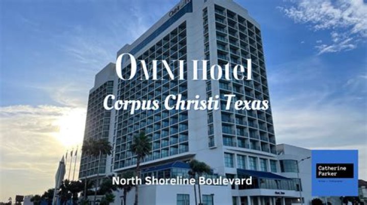 When was the Omni Hotel built in Corpus Christi?