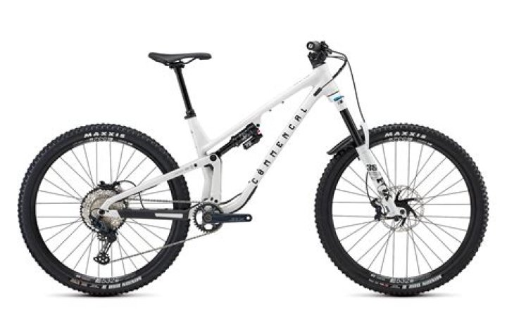 Where are Commencal bikes manufactured?