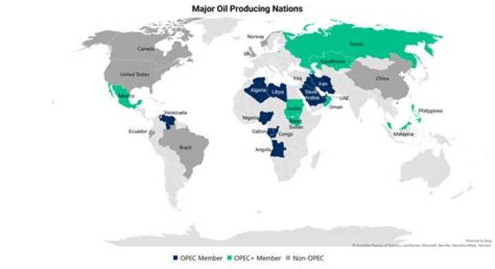 Where are the majority of photography jobs located?