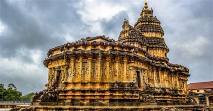 Where are the most Malayalees in USA?
