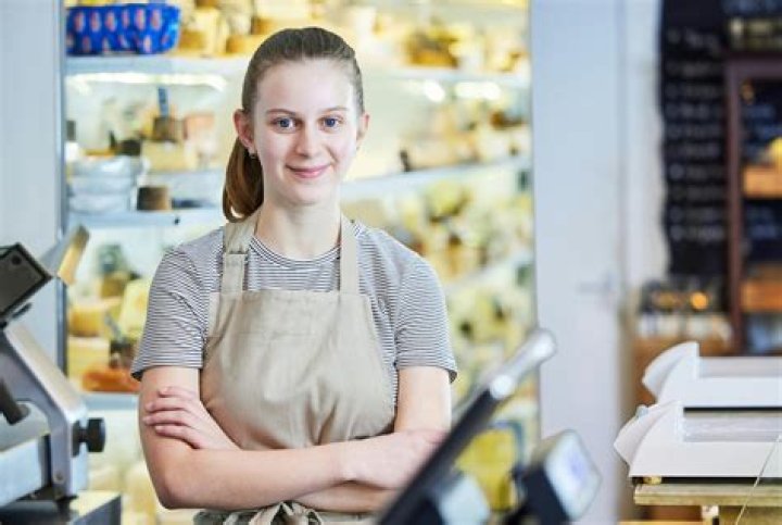 Where can a 14 year old work in Mississippi?