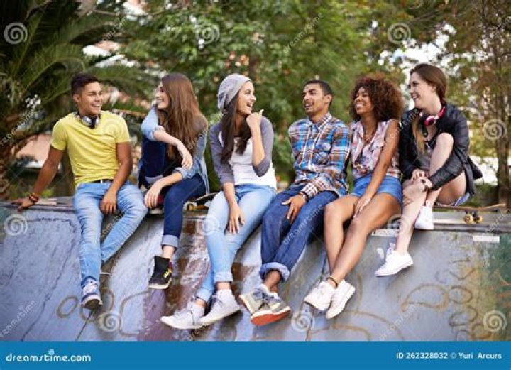 Where do teens hangout in San Diego?