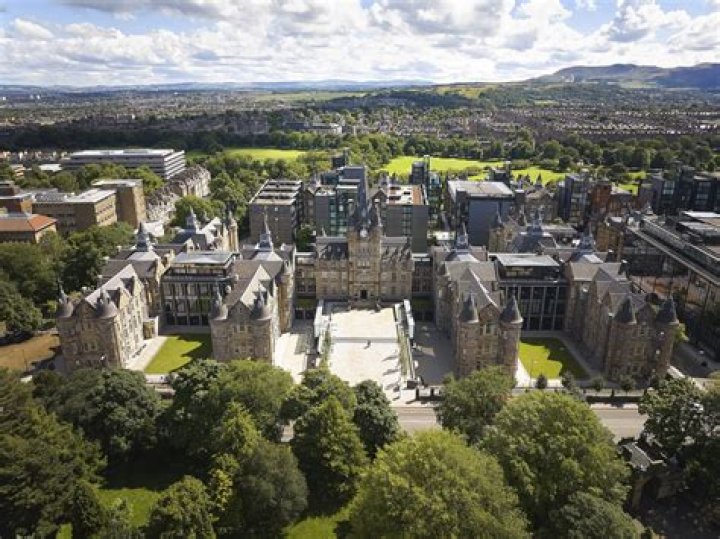 Where is Edinburgh University Press located?