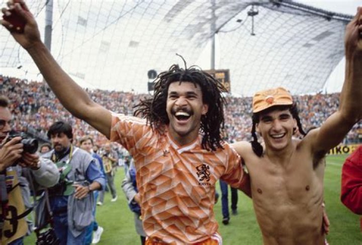Where is Ruud Gullit from?