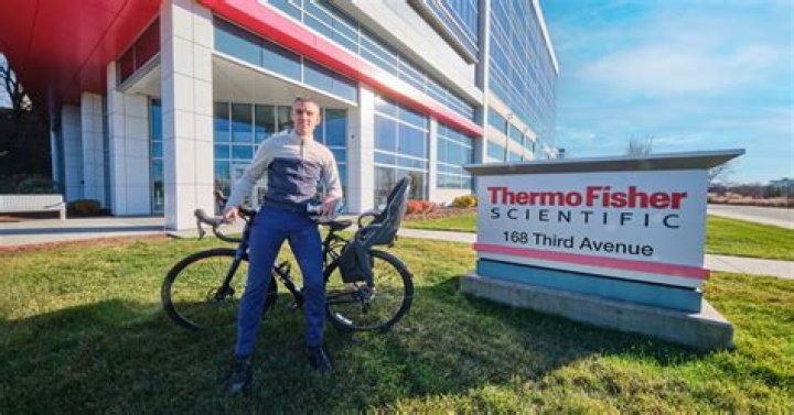 Where is Thermo Fisher Scientific headquarters address?