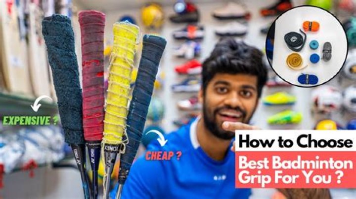 Which badminton racket does Lin Dan use?