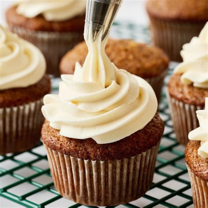 Which is better for you butter or cream cheese?