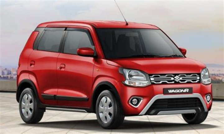 Which is more comfortable swift or Wagon R?