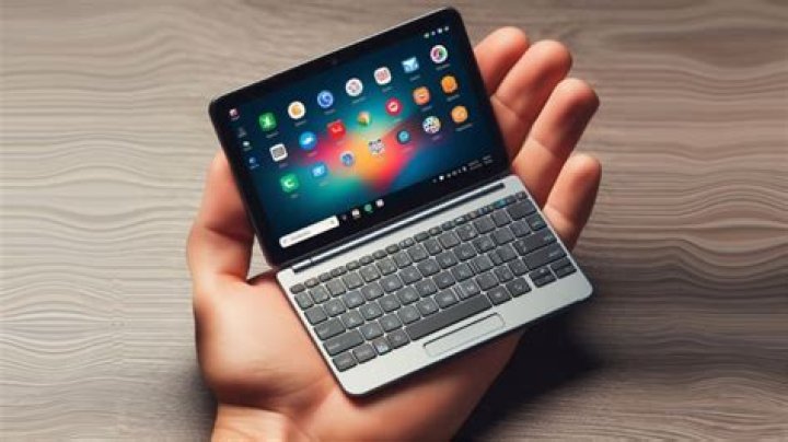 Which is the best mini laptop in India?