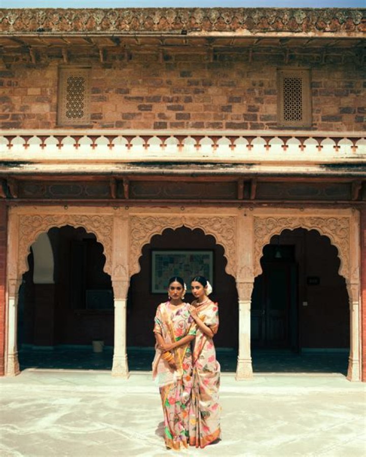 Which Jewellery is famous in Jaipur?