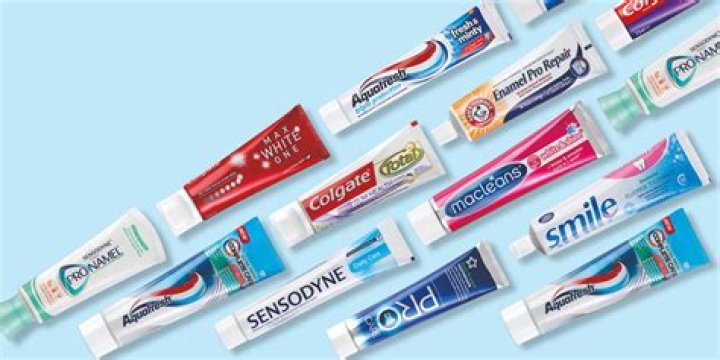 Which toothpastes do not contain microbeads?