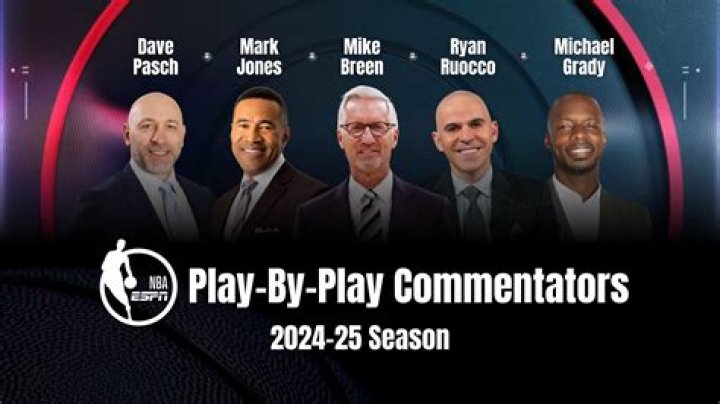 Who are the commentators for the draft?