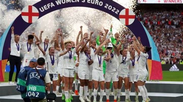 Who is in the Italy euros team?