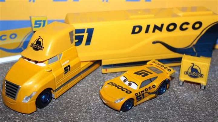 Who is the dinoco car?