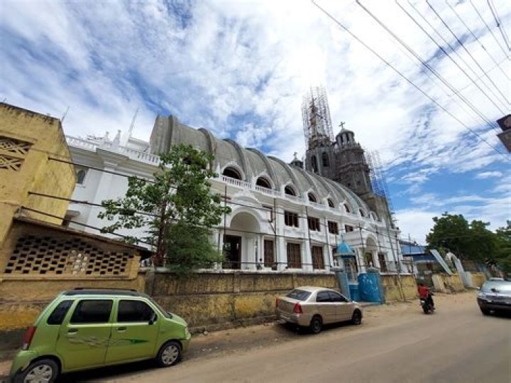 Who is the MLA of palayamkottai?