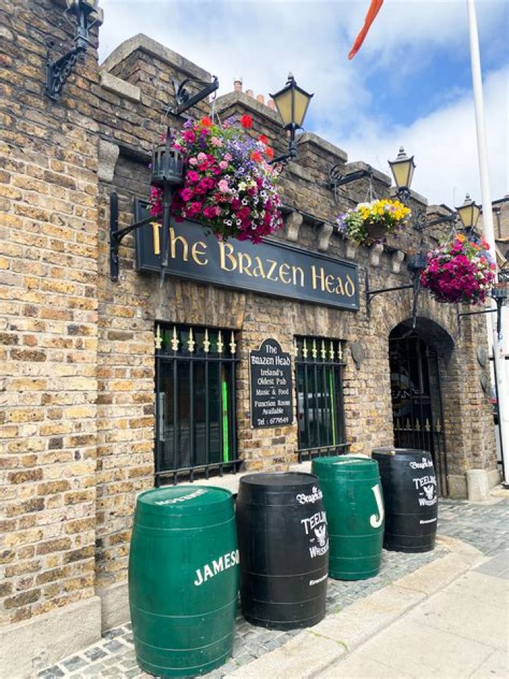Who owns the Brazen Head Dublin?