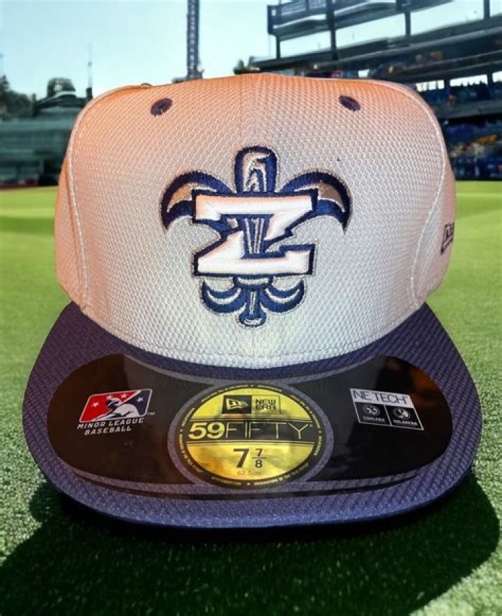 Who owns the New Orleans Zephyrs?